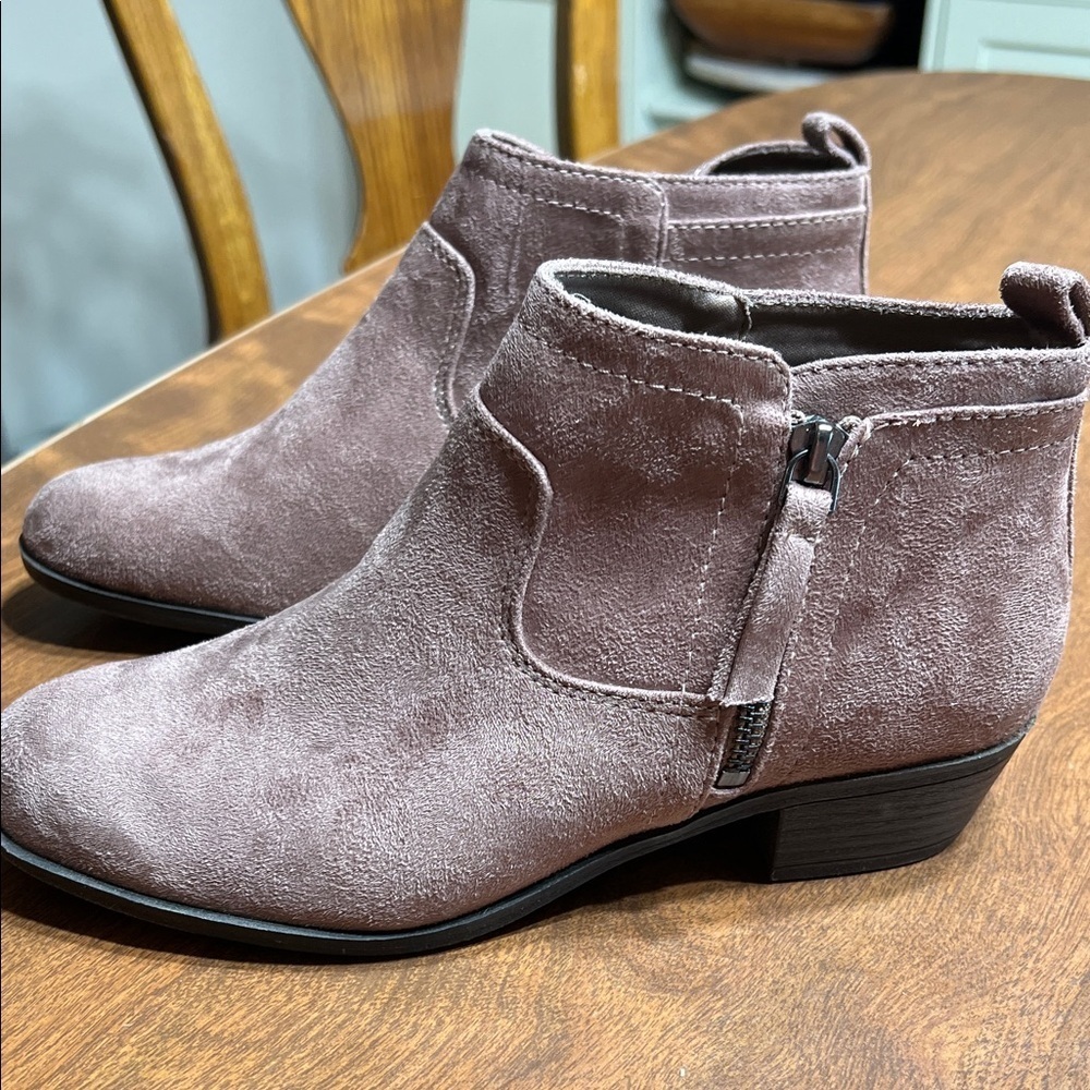 Women's Arizona Jean Co. Faux Suede Ankle Boots Taupe brown NEW